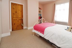 HIGH STREET- click for photo gallery